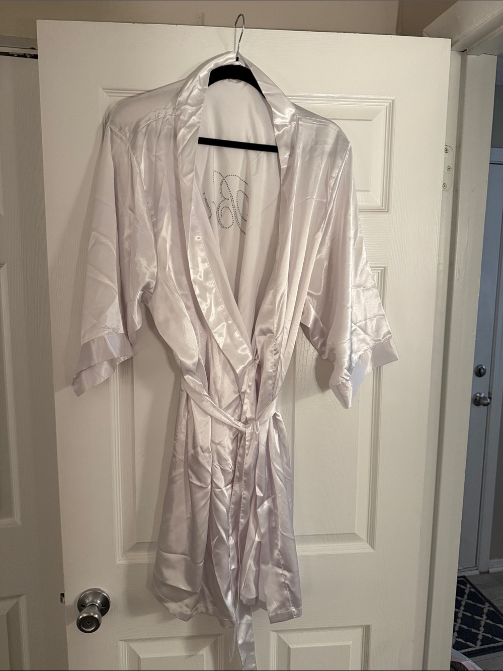 David’s Bridal Satin Bride Robe White Rhinestone L/XL